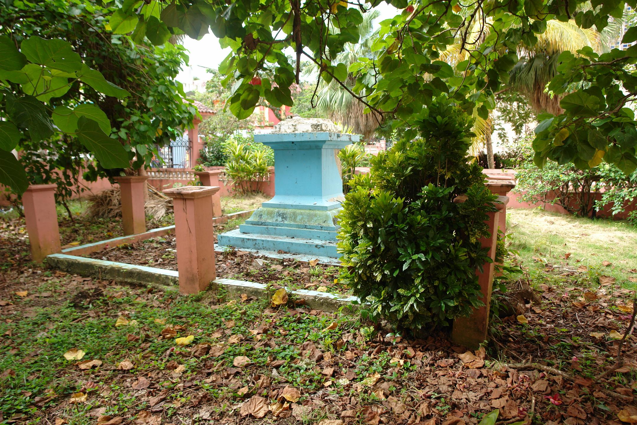 Colegio La Milagrosa - San Juan (Río Piedras) - 2011 00145